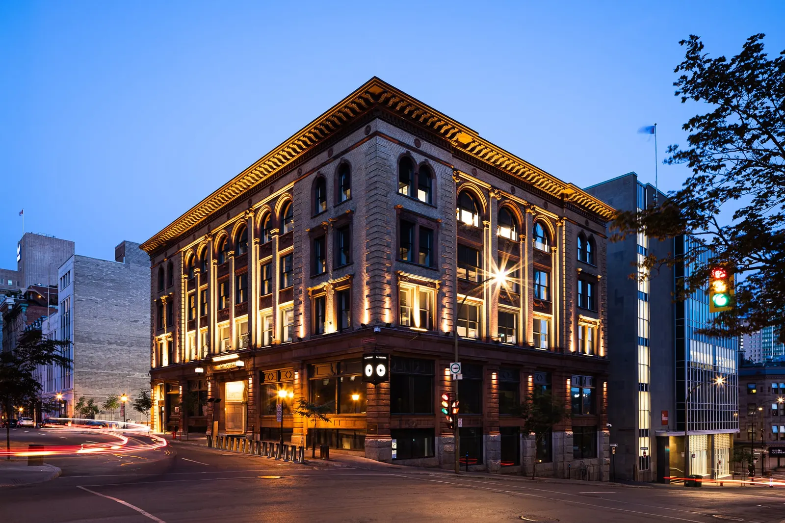 7 rue St-Jacques, Vieux-Montréal – Leroux+Cyr
