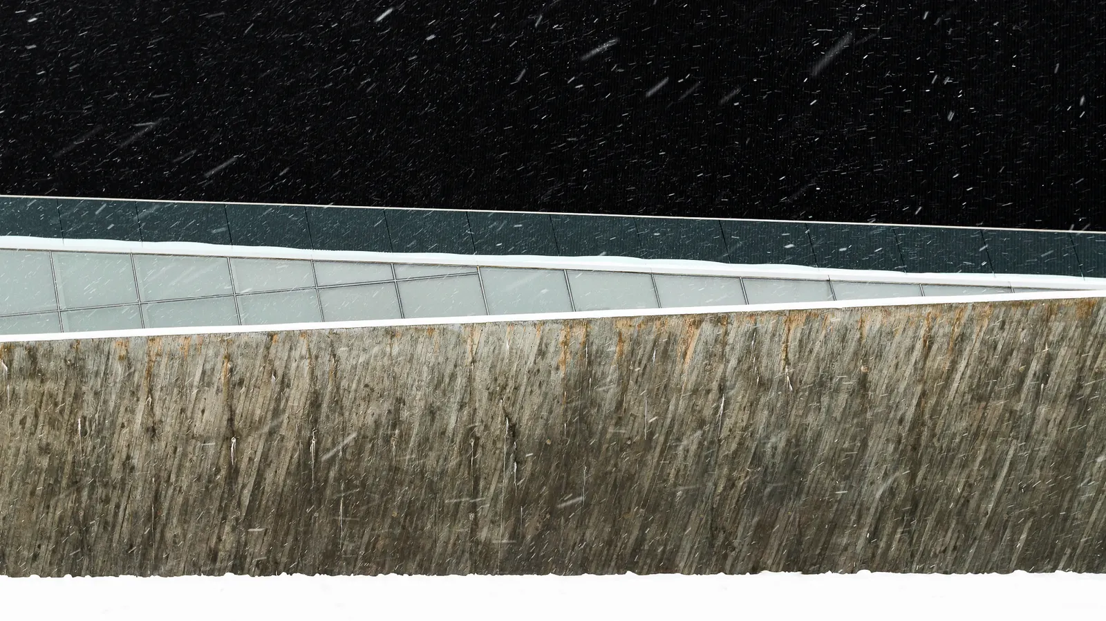 Complexe sportif de Saint-Laurent – détail – Saucier + Perrotte Architectes / Hughes Condon Marler Architects