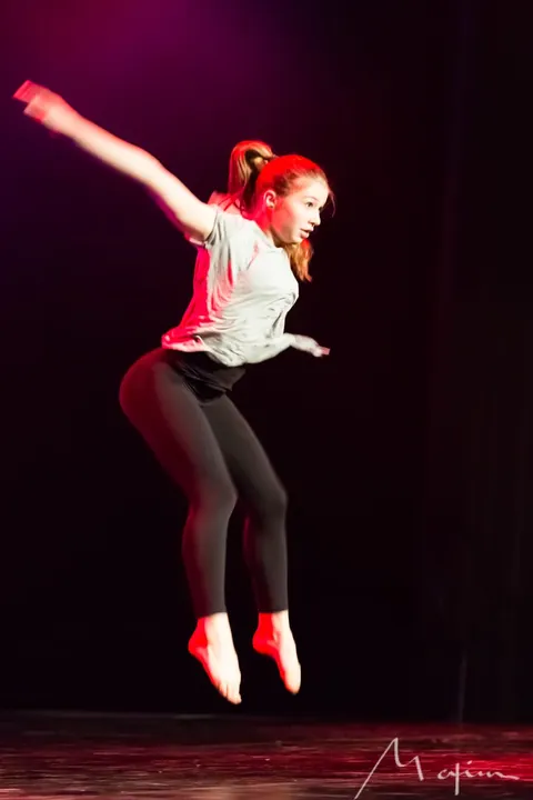 Spectacle de danse Collège Notre-Dame (4/9)