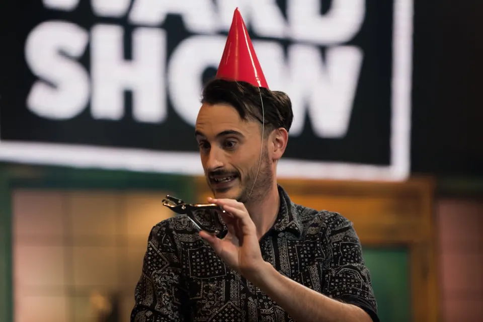 Mike Ward Show (10/21)